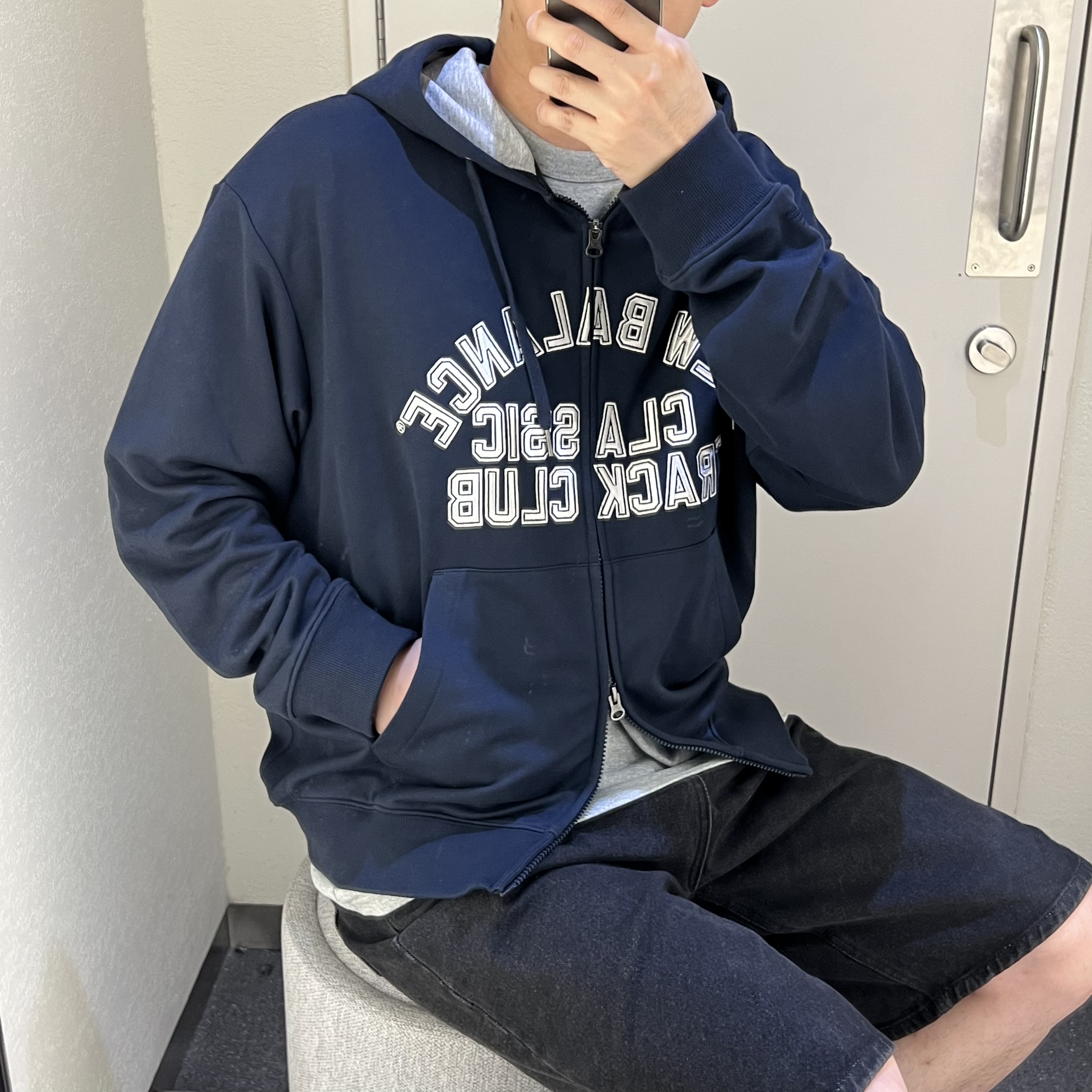 뉴발란스 후드집업 오버핏 투웨이 UNI 트랙 클럽 - 상세 이미지 2