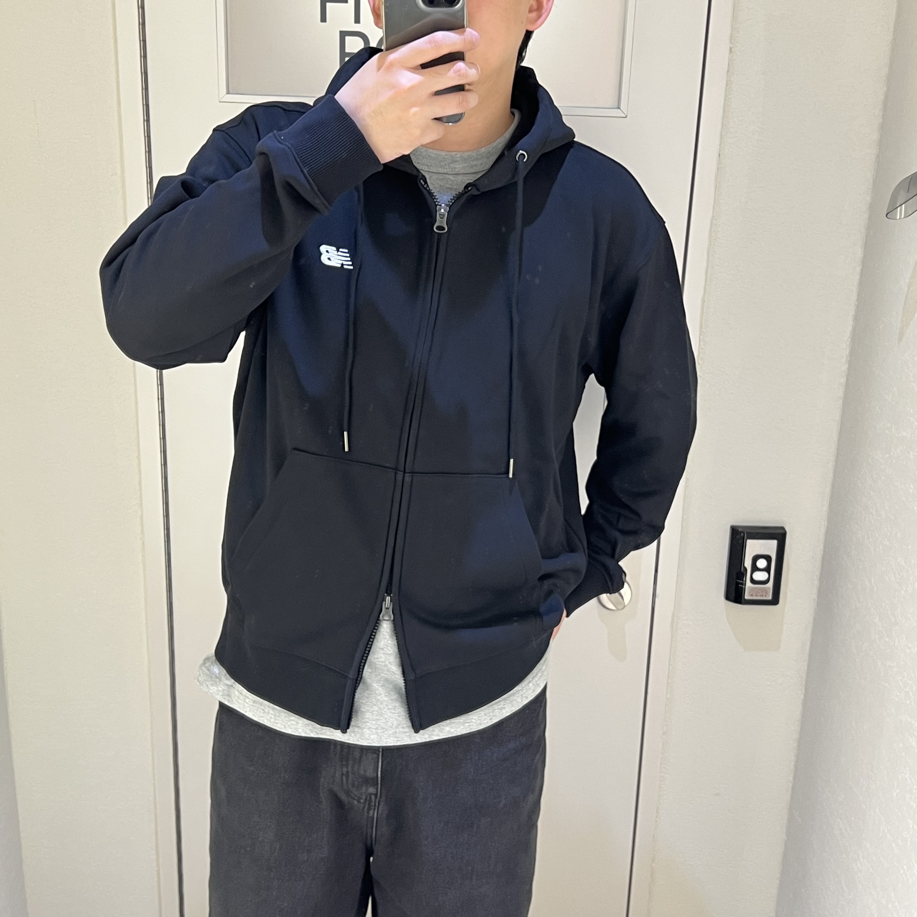 뉴발란스 후드집업 오버핏 투웨이 UNI 트랙 클럽 - 상세 이미지 5