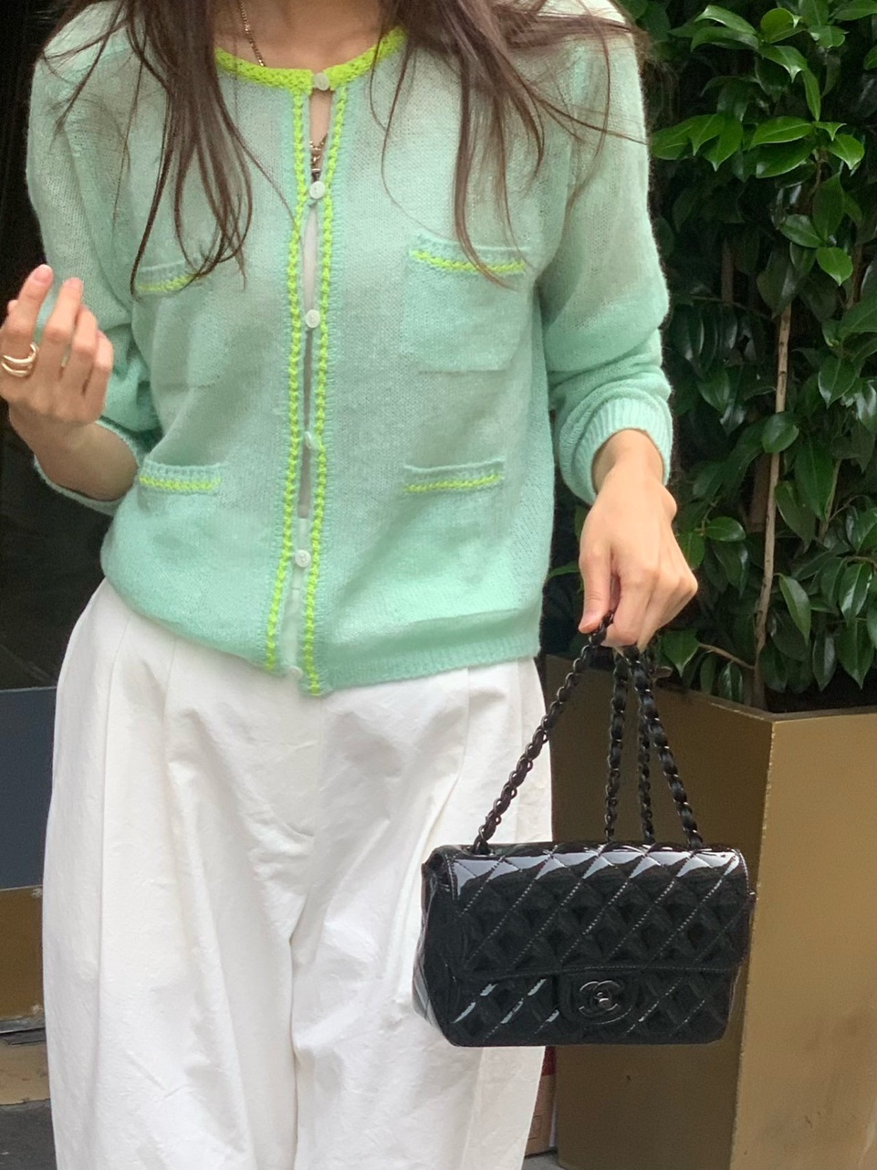 핸드메이드 자수 모헤어 자켓 가을 배색 스티치 울 니트 가디건