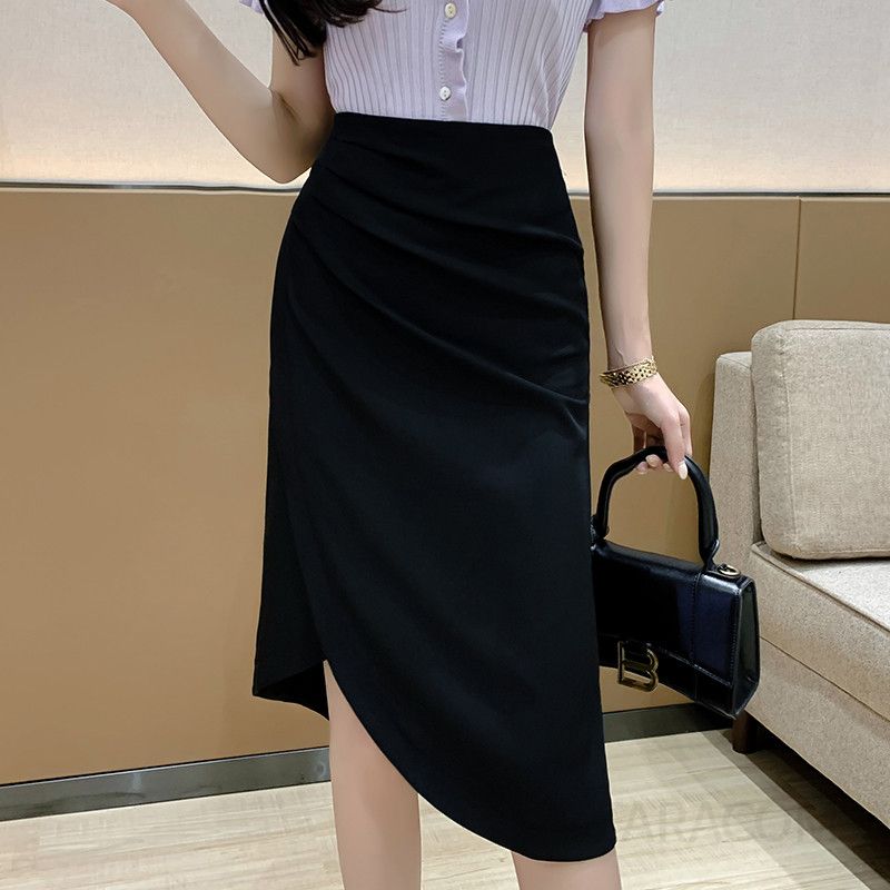 여성 미디 플리츠 스커트 블랙 하이웨이스트 A라인 초가을 데일리룩 슬림핏 스타일 홍콩 감성 패션 아이템