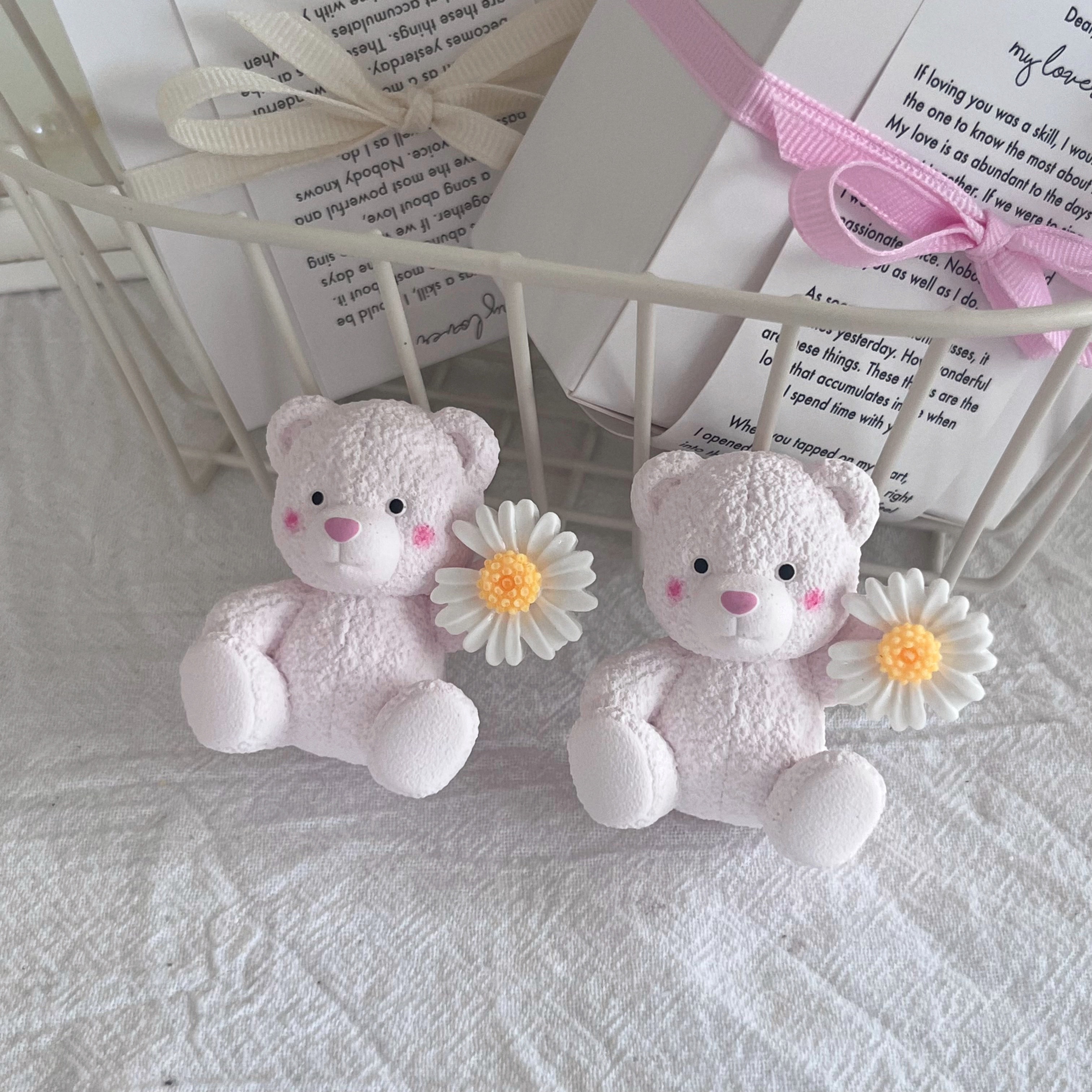 [1+1] 데이지 곰돌이 석고방향제 자석 /차량용 방향제 새차 선물 석고디퓨저 베이지 무향