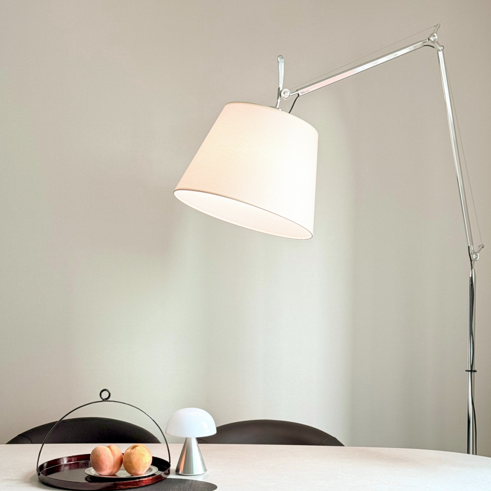 텔루노 메가 플로어램프 LED 장스탠드 감성 무드등 거실조명 인테리어 톨로메오