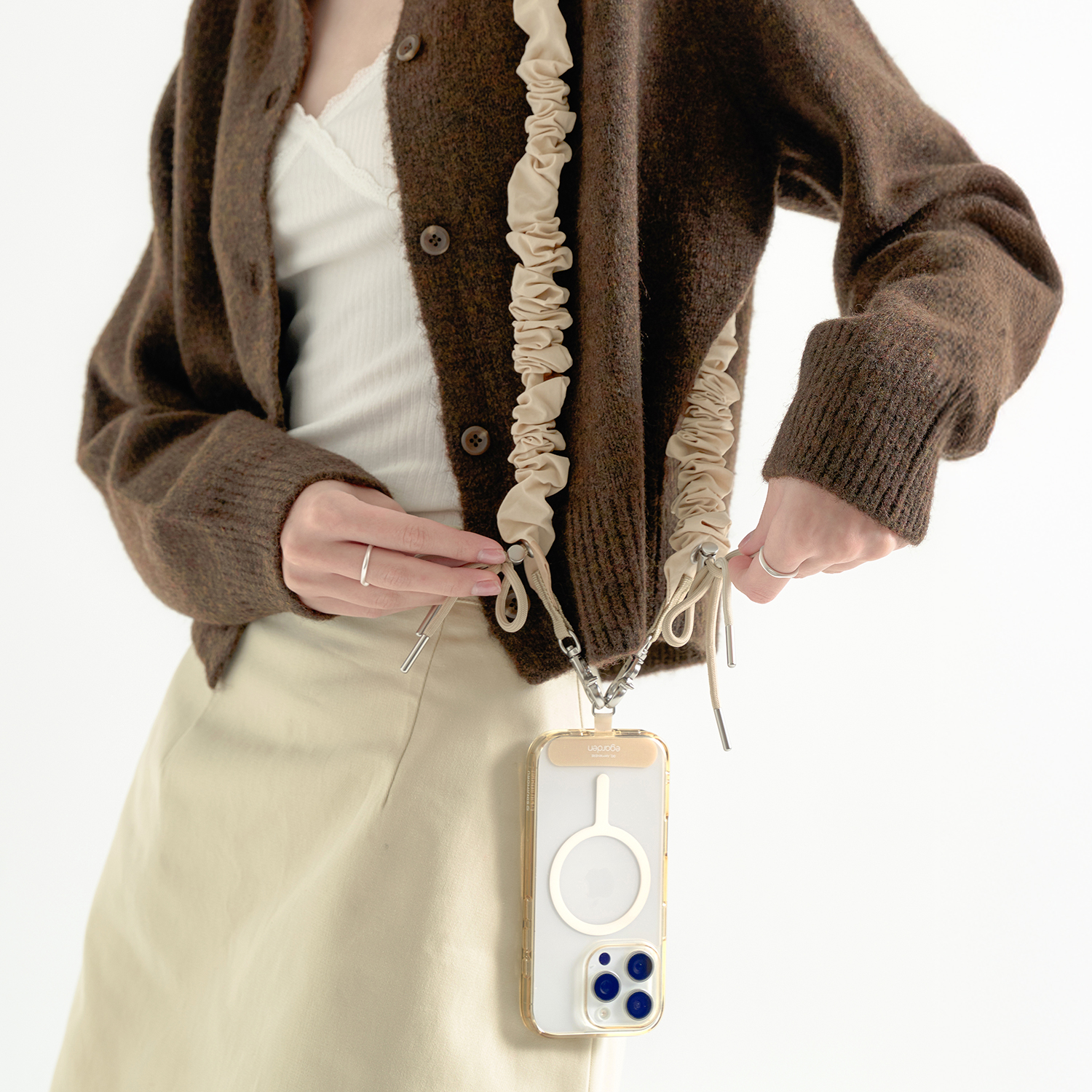 에가든 본보야지 슬링 숄더 크로스 스트랩 휴대폰 분실방지 목걸이 끈 핸드폰줄 갤럭시 아이폰