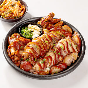 국내산 냉장 족발 1.3kg 앞다리 왕족발 맛있게 먹은 솔직 후기 - 상품 이미지 1