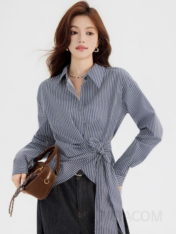 여성 스트라이프 셔츠 긴팔 세로 줄무늬 가을 데일리 캐주얼 허리 스트랩 포인트 스타일리시한 외출용 블라우스 - 상세 이미지 2