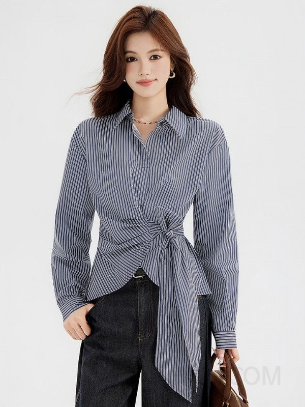 여성 스트라이프 셔츠 긴팔 세로 줄무늬 가을 데일리 캐주얼 허리 스트랩 포인트 스타일리시한 외출용 블라우스 - 상세 이미지 3