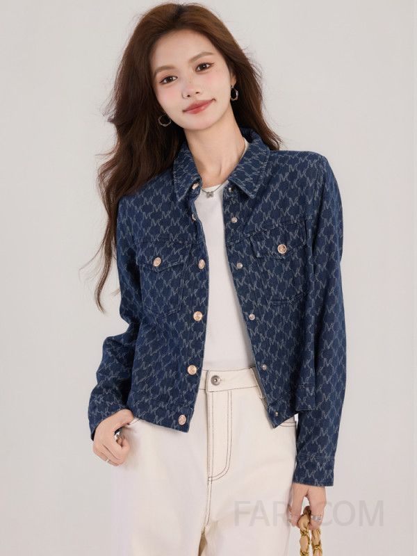 여성 데님 프린트 재킷 봄 가을 패션 오버핏 청자켓 캐주얼 스타일 편안한 착용감 일상 데일리 아우터 모던한 디자인 트렌디한 룩 - 상세 이미지 4