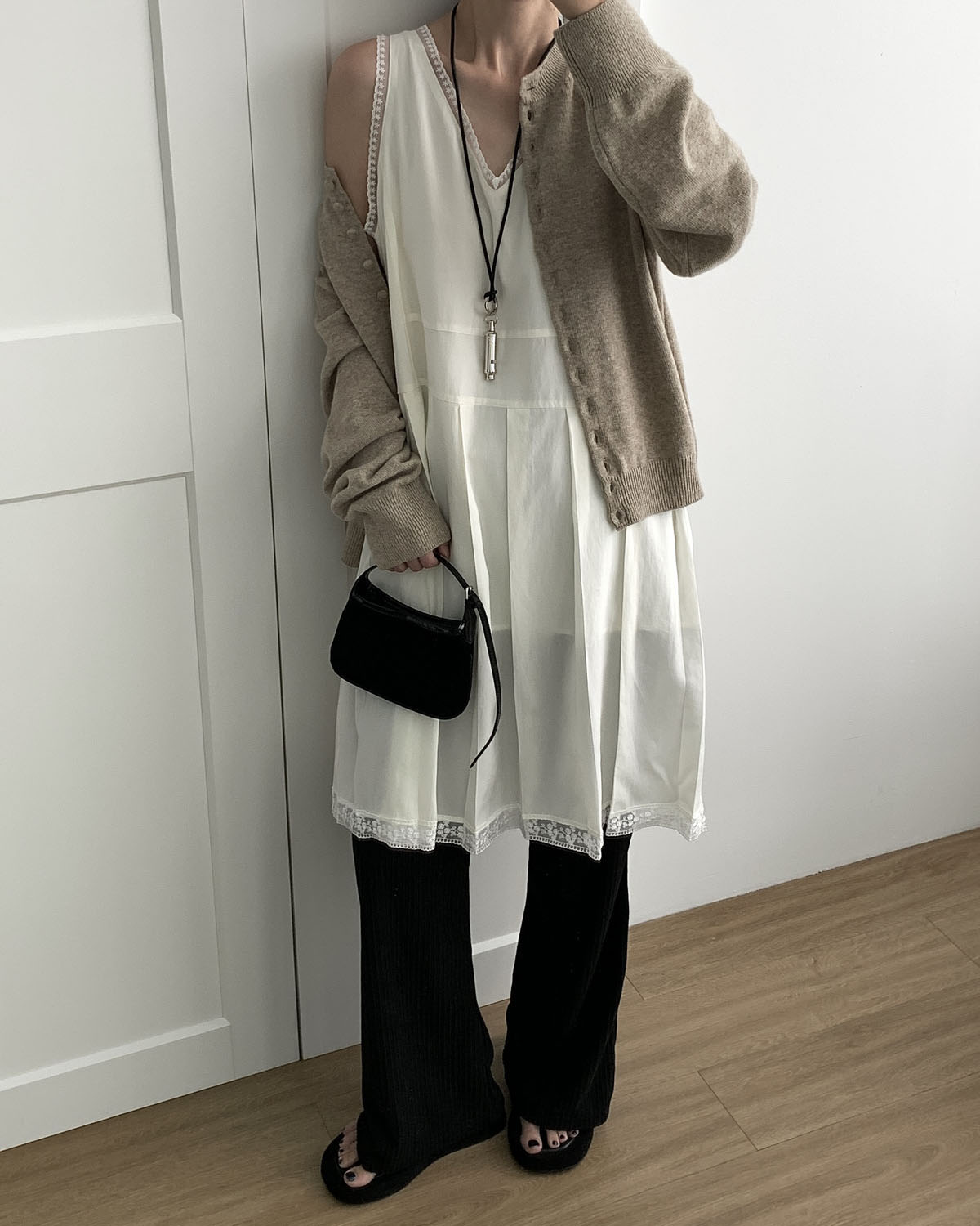 [당일발송] 멜버 골덴 부츠컷 팬츠 겨울 코듀로이 밴딩 바지 웨어링무드 (3c) - 상세 이미지 4