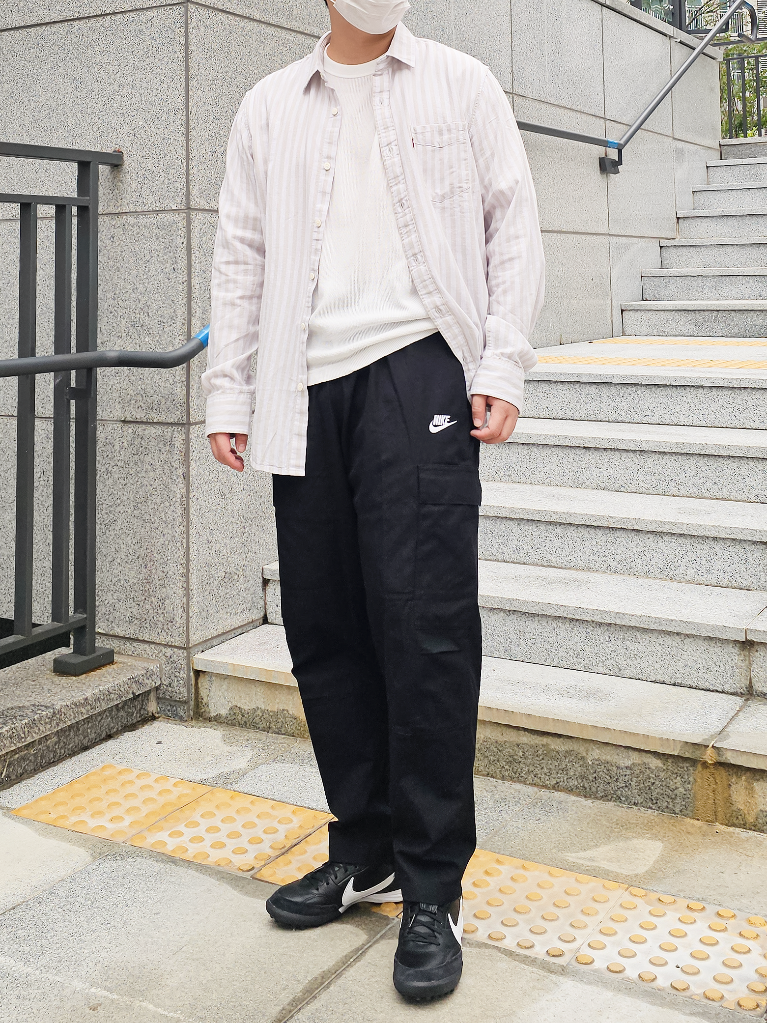 나이키 남자 우븐 벌룬핏 카고 와이드팬츠 면바지 DX0614블랙, XL 이미지 8