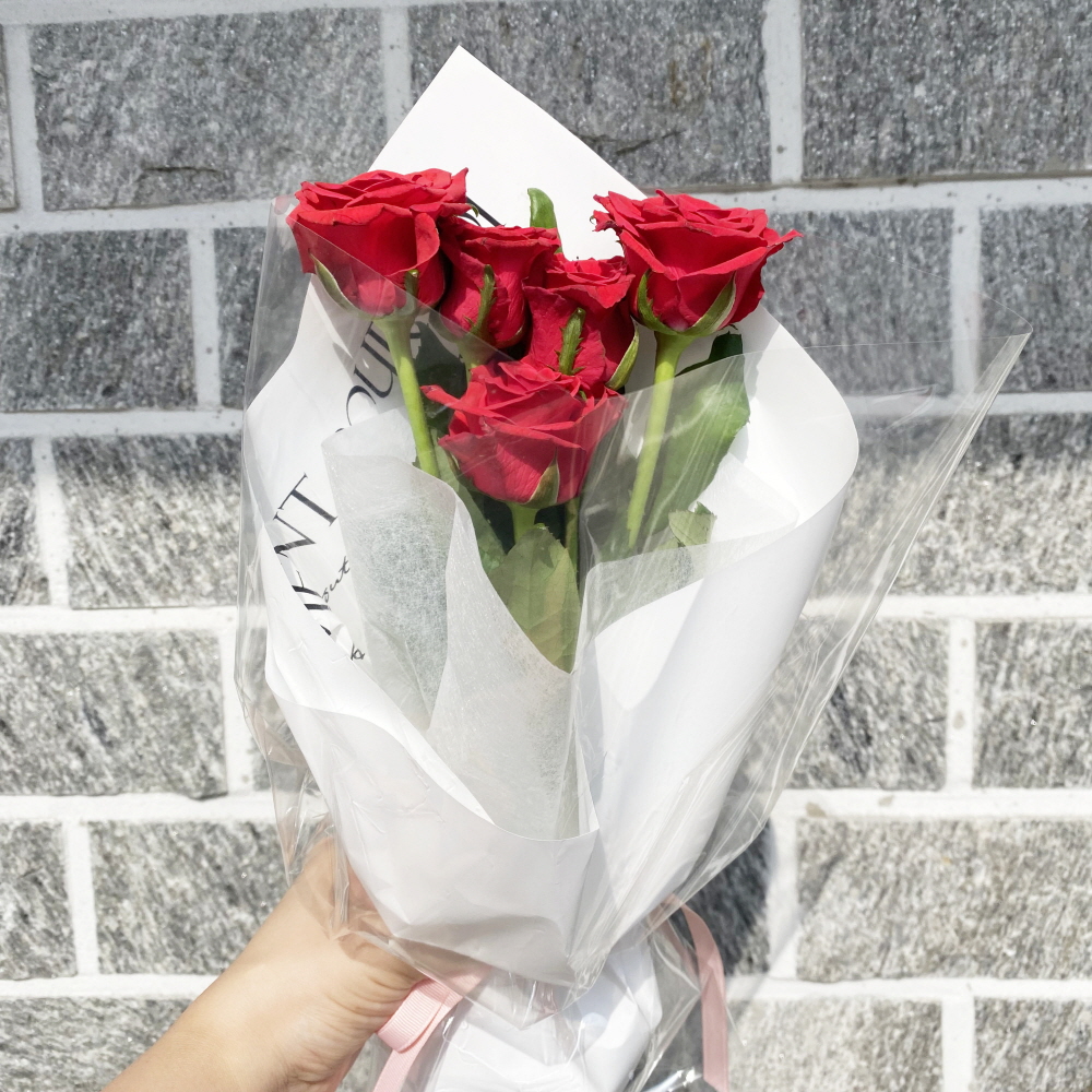 생화 장미 꽃다발 (연한장미 4~6송이) 선물 꽃배달싼곳 이미지 6
