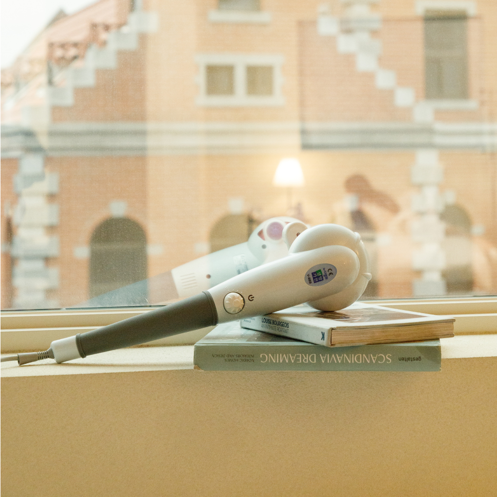 아기다람쥐 V-555 핸드안마기 목 어깨 마사지기 부모님 선물 진동 전동 핸디 안마기