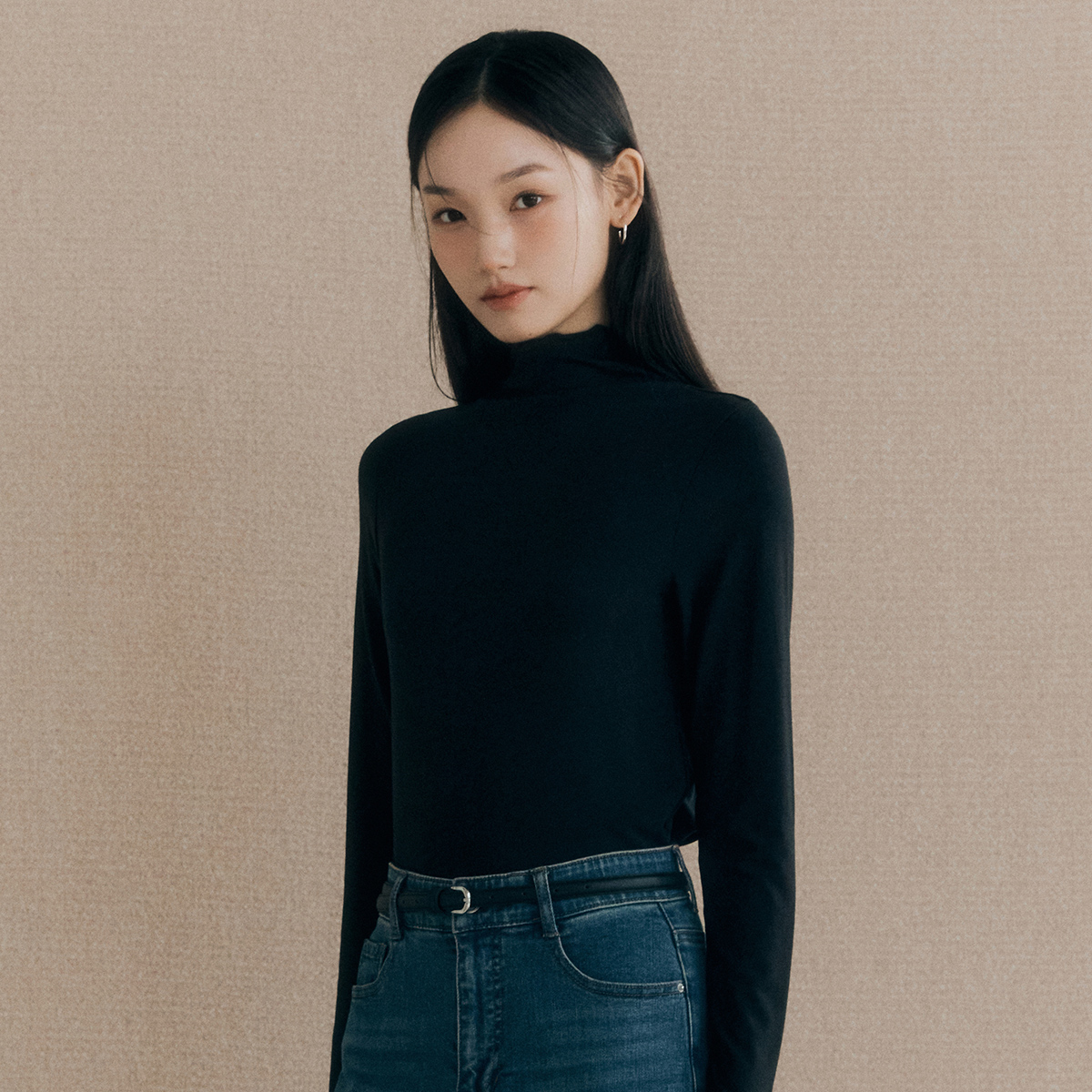 로엠 올데이 텐셀 물결넥 티셔츠 RMLWF4TR15 - 상세 이미지 2