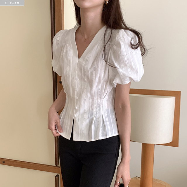 포트 브이넥 자수 허리 핀턱 퍼프 블라우스 2col 봄 여름 코튼 레이스 자수 제이플로우 - 상세 이미지 5