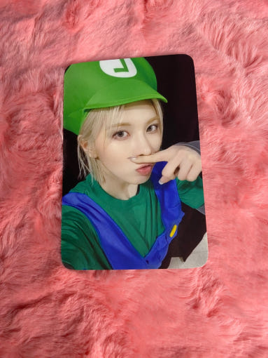thumbnail-0