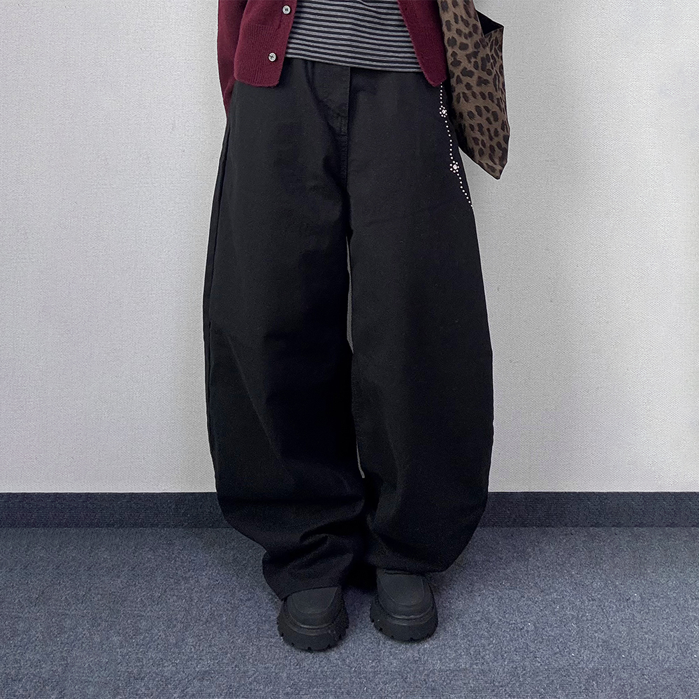 스터드팬츠 롱 블랙 검정 와이드 코튼 면 팬츠 바지 여성 여자 [3사이즈] - 상품 이미지