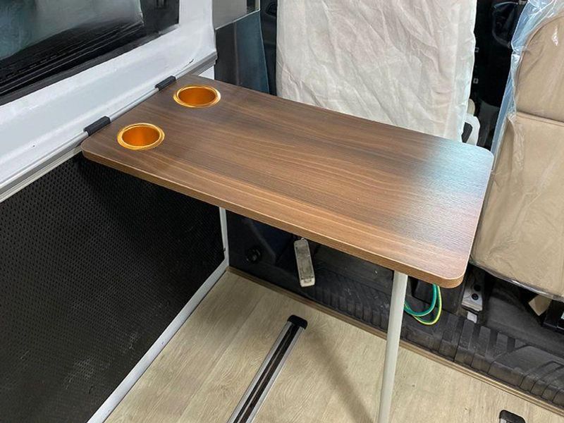 캠핑카 테이블 접이식 컵홀더 식탁 카라반 탁자 선반 옐로우오크 대형 테이블 세트 - 상품 이미지