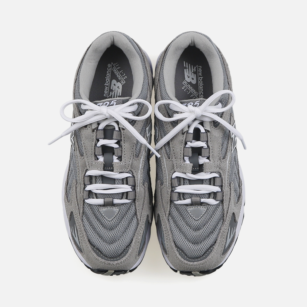 뉴발란스 725 운동화 ML725P