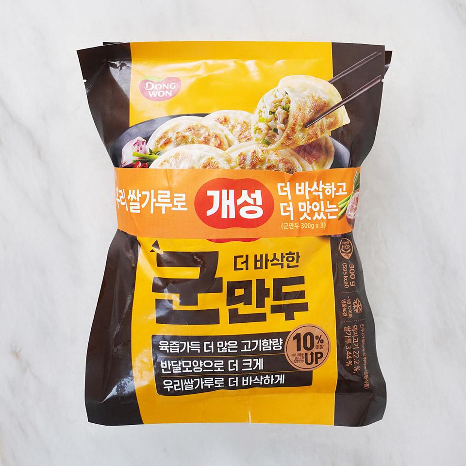 메가마트 동원 더 바삭한 군만두 300gx3 - 상품 이미지