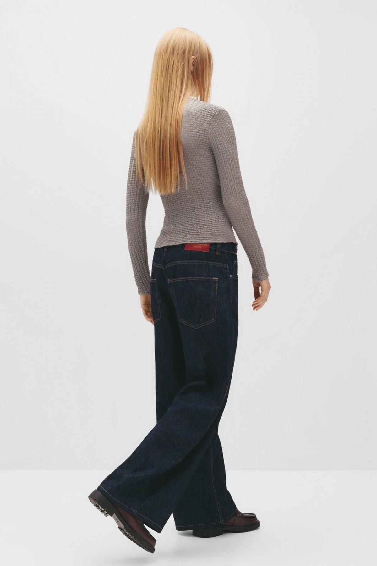 풀앤베어 크레이프 랩 브이넥 버클 긴팔 탑 7152/382 GREY - 상세 이미지 4