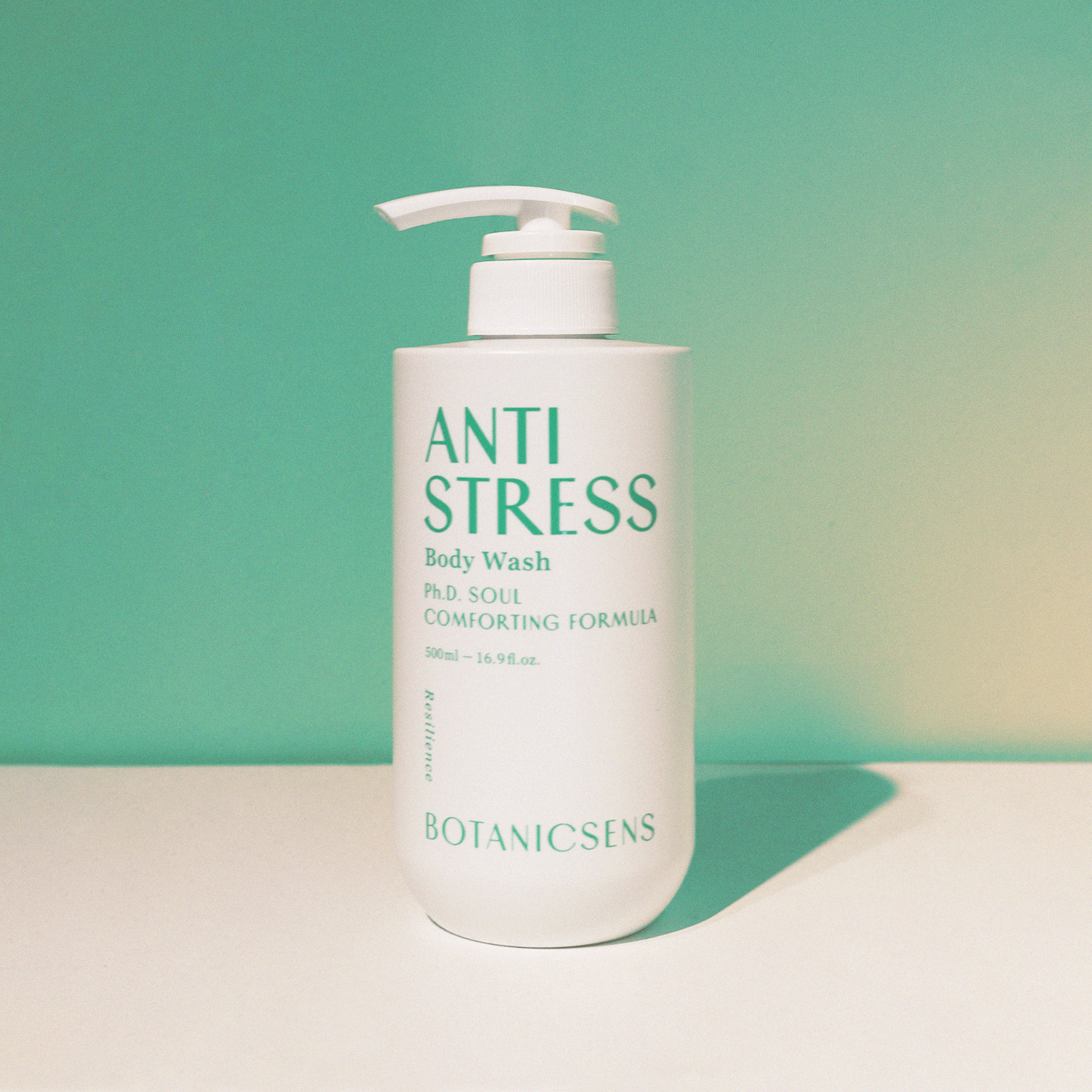 보타닉센스 저자극 비건 주름탄력개선 우디 플로럴향 안티스트레스 바디워시 500ml - 메인 이미지