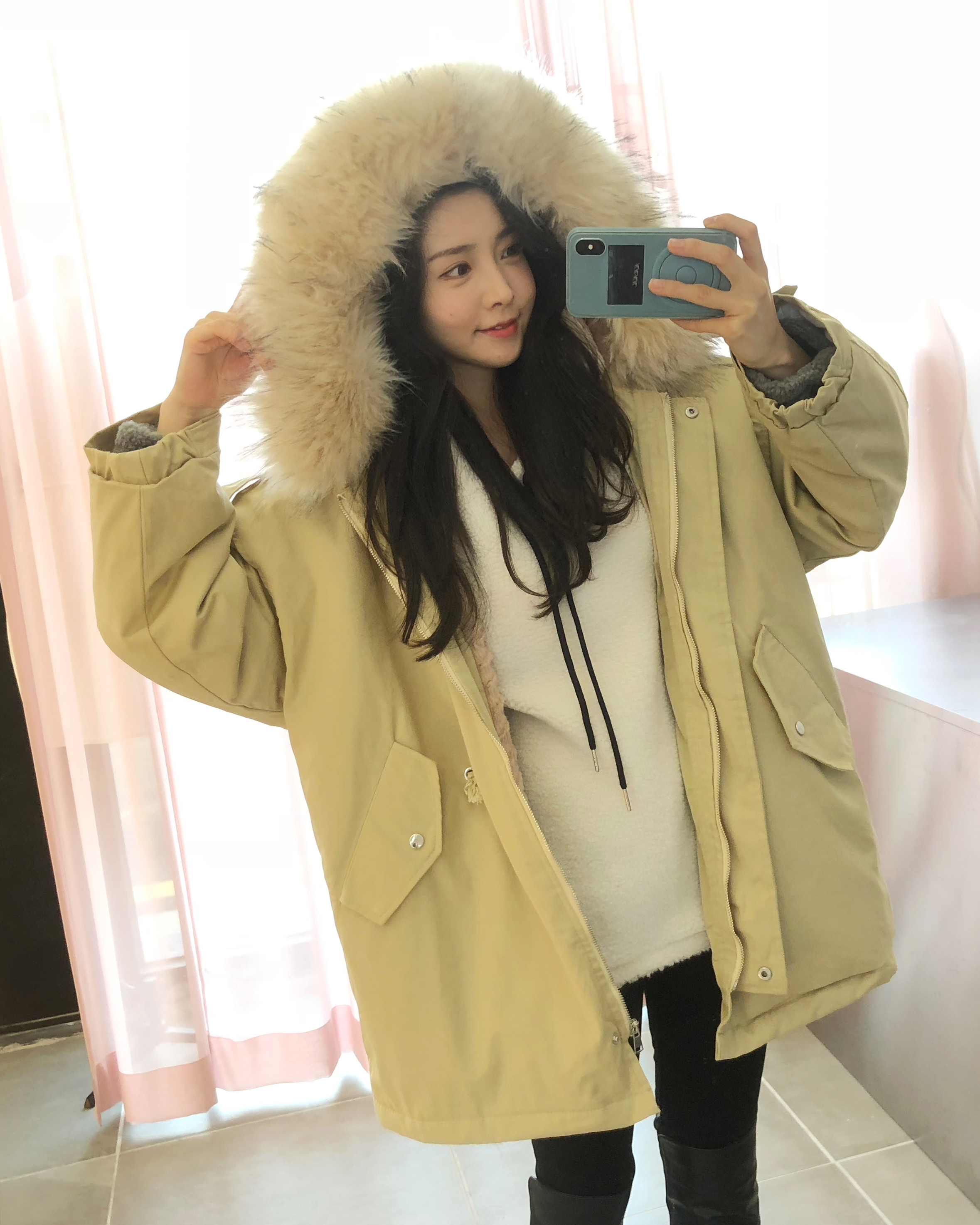 파스텔 밍크안감 페이크퍼 라쿤패딩 - 상세 이미지 3