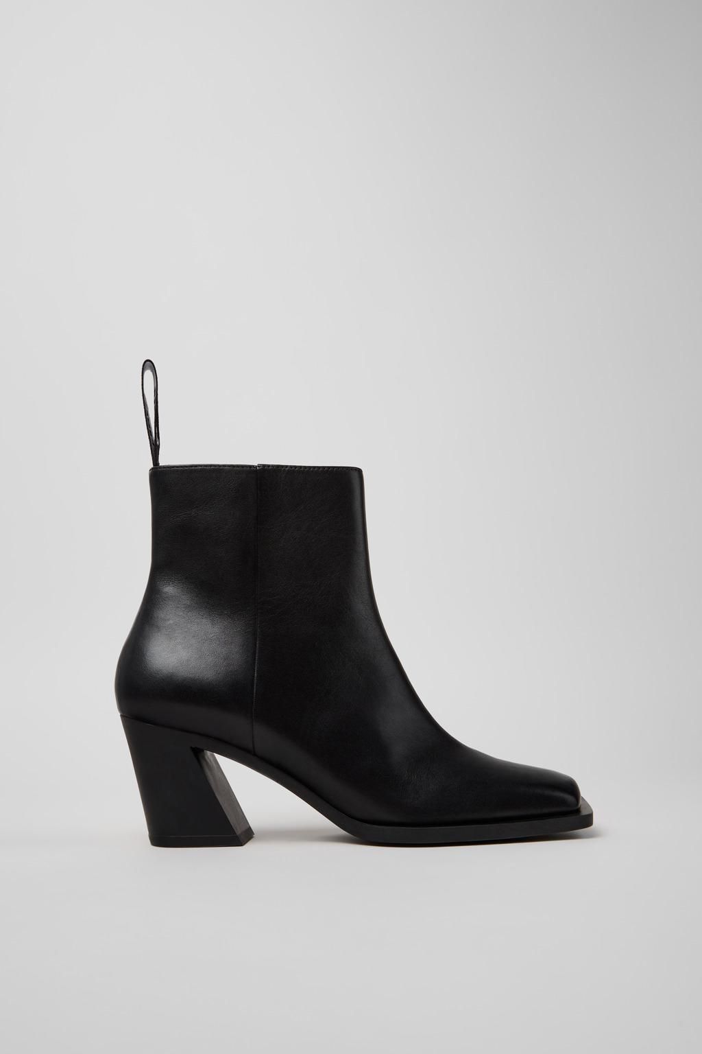 캠퍼 트렌디 스퀘어토 힐 앵클부츠 Karole K400581-011 BLACK - 상품 이미지