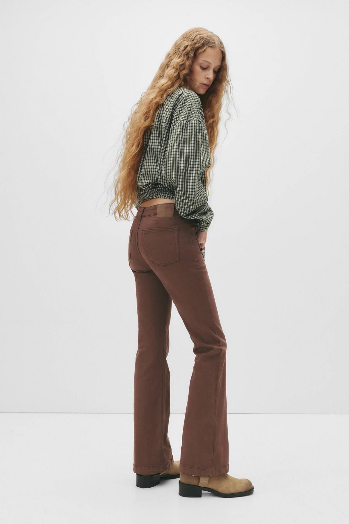풀앤베어 Y2K 스터드 부츠컷 스트레치 데님 팬츠 7687/326 BROWN - 상세 이미지 4
