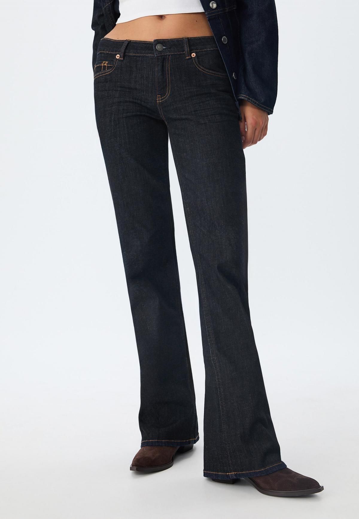 스트라디바리우스 슬림핏 부츠컷 진 4867/150 RINSE BLUE DENIM