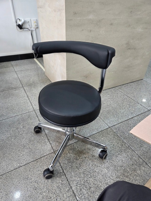 수술실등받이의자 병원 한의원 치과 소아과 내과 환자진료의자 이동식 고정식 높낮이조절 진료용 - 상세 이미지 5