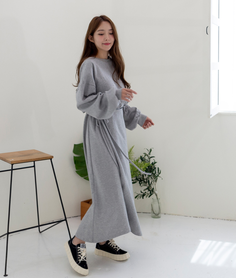 무지 맨투맨 맥시롱 라운드 H라인 랩원피스 캐주얼룩