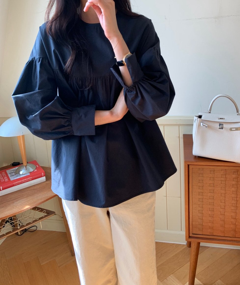여자 가을 럭키룸 반밴딩 소매 A라인 플레어 블라우스 결혼식 하객패션 - 상세 이미지 5