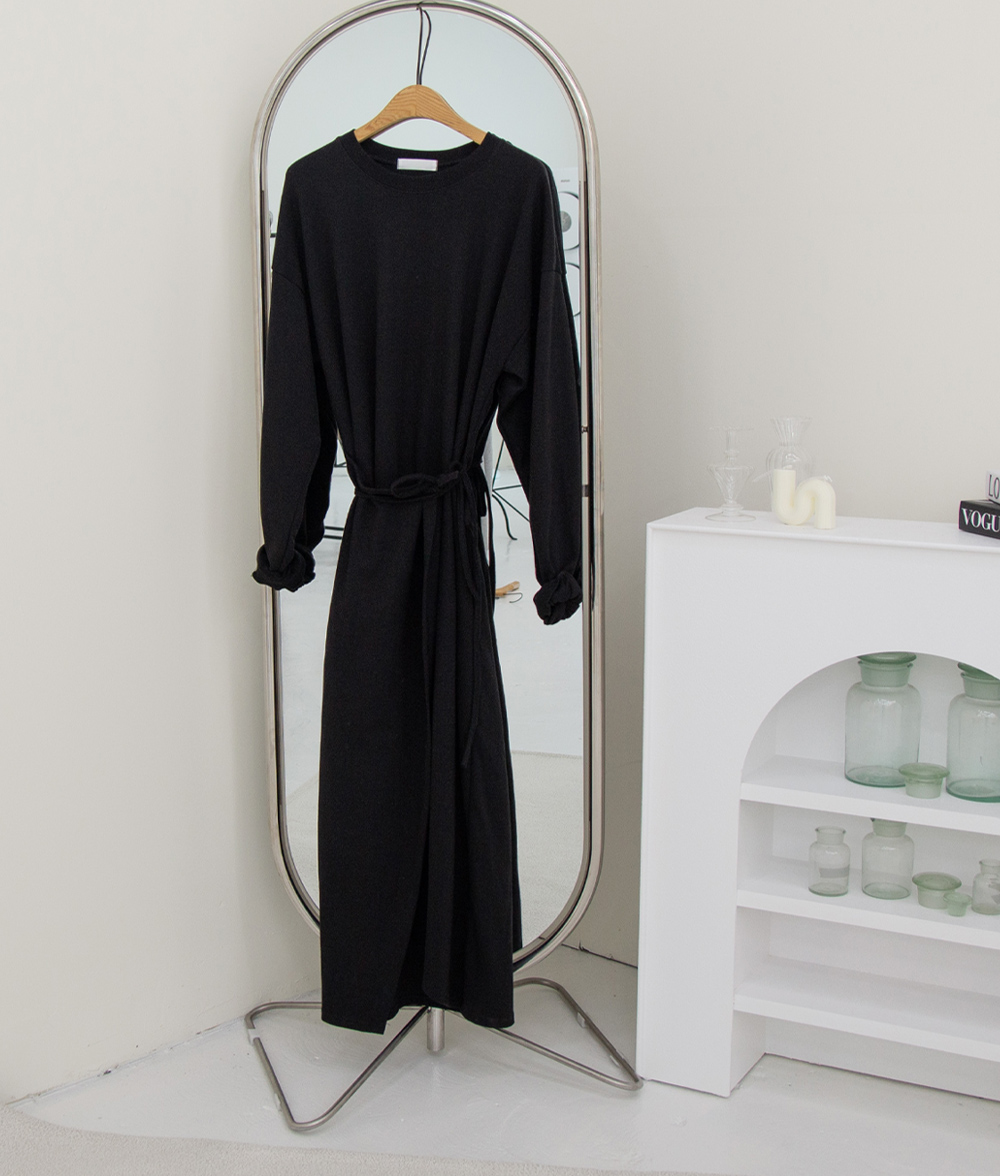 무지 맨투맨 맥시롱 라운드 H라인 랩원피스 캐주얼룩