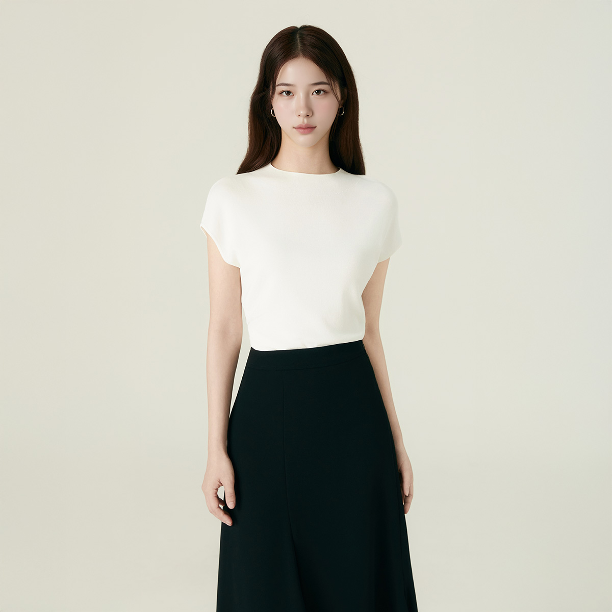 로엠 캡소매 스웨터 RMKAF49R12 - 상세 이미지 2