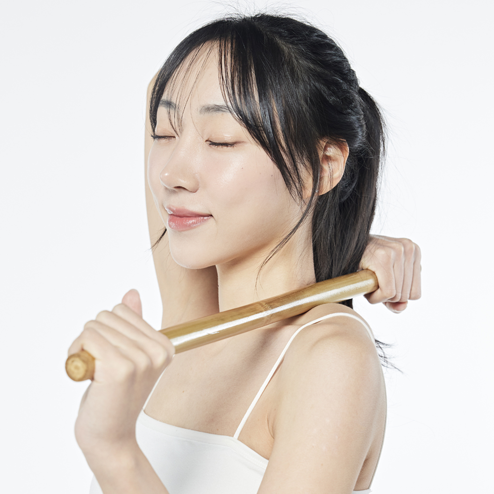 제이끌레르 뱀부 마사지스틱 N01 대나무 마사지 스트레칭 롤러 봉 종아리 허벅지 바디 괄사 - 메인 이미지