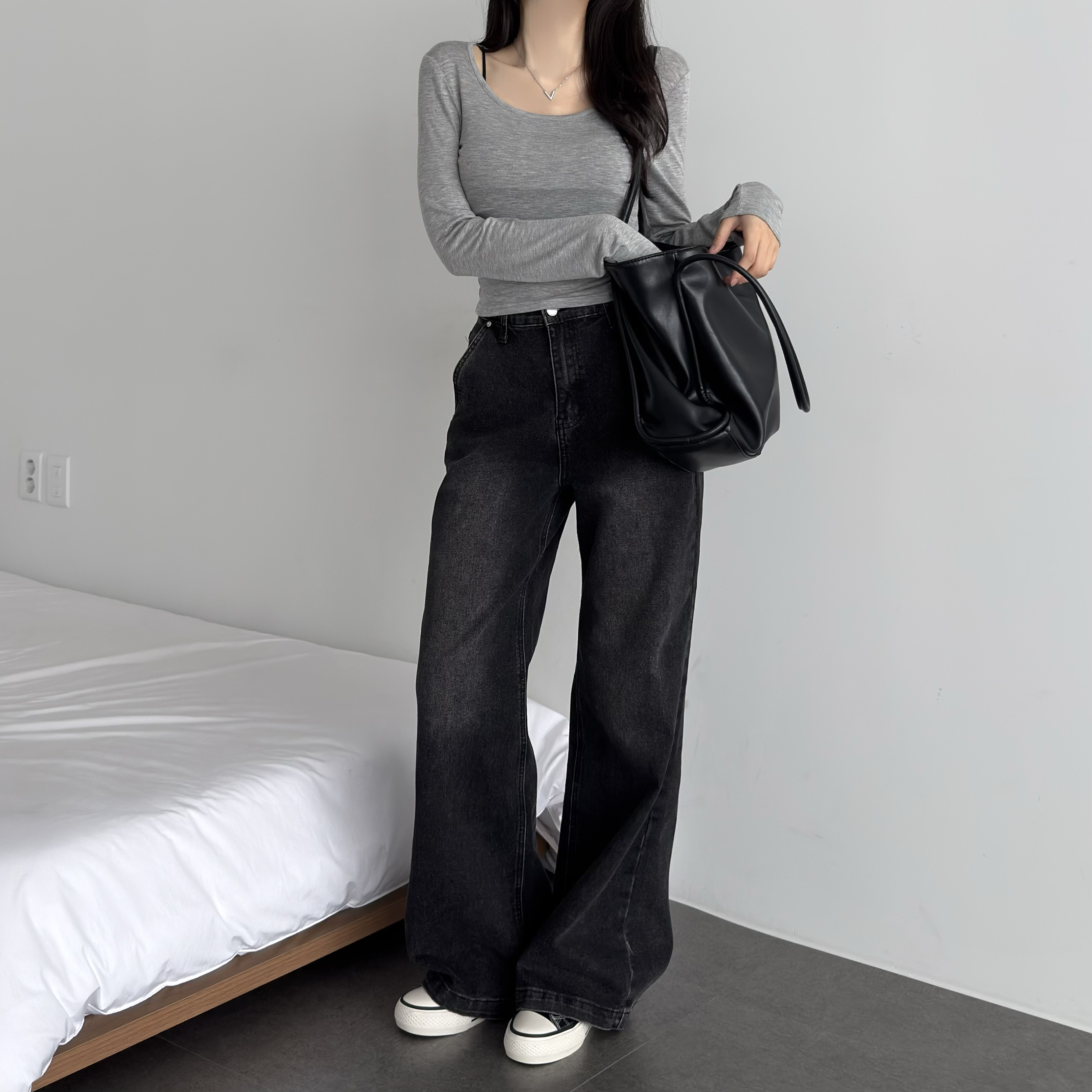 여성 슬림라인 스판 부츠컷 청바지 데님팬츠 - 상세 이미지 3
