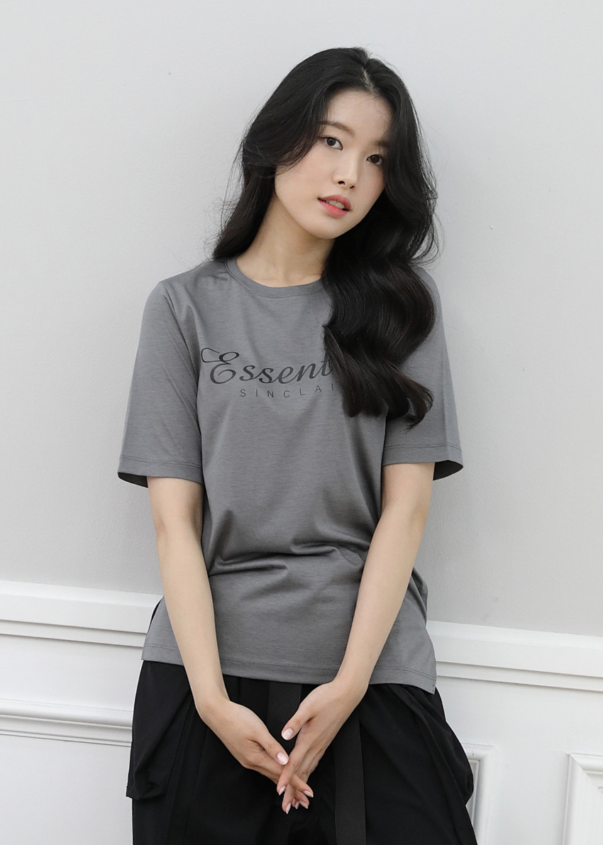 SINCLAIR 싱클레어 에센셜로고 프리미엄 코튼실크 티셔츠 그레이 - 상품 이미지