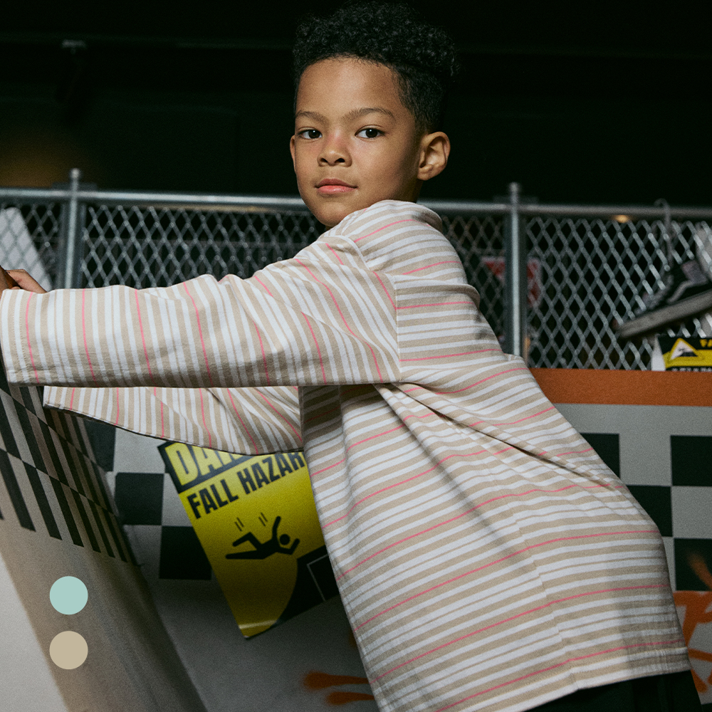 볼컴키즈 스트라이프 긴팔 티셔츠 VS25LIVE01