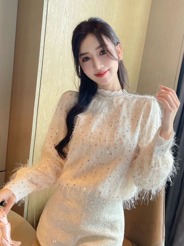 여성 가을 라운드넥 쉬폰 블라우스 태슬 스팽글 디자인 긴팔 셔츠 고급스러운 비즈니스룩 하객룩 스타일링 쉬운 편안한 착용감 - 상세 이미지 5