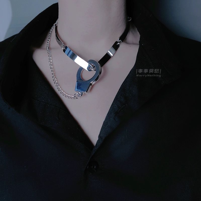 집게 목걸이 수갑디자인 집게클램프 악세사리 패션 데일리 넥글라스 대형 손목 5단 36cm 체인 - 상품 이미지
