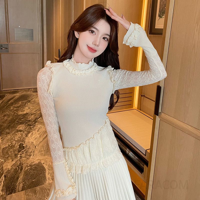 레이스 긴팔 블라우스 여성 가을 빈티지 스타일 루즈핏 레이어드 가능한 베이지 컬러 데일리 셔츠 편안한 착용감 캐주얼룩 데이트룩 여성스러운 디자인 - 상품 이미지