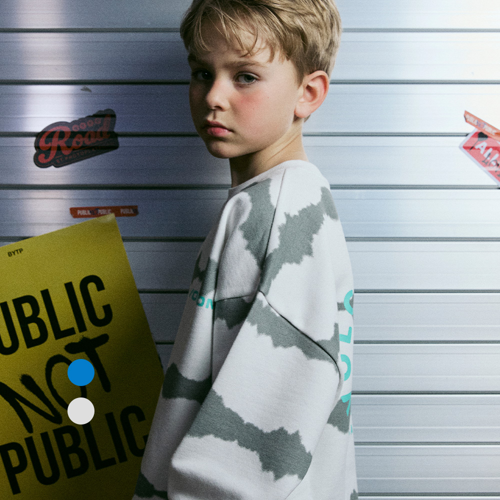 볼컴키즈 웨이브 아트 맨투맨 D5S003 - 상품 이미지