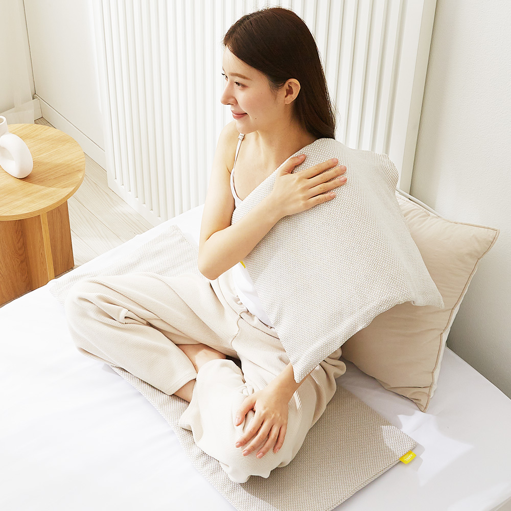 한일의료기 프리미엄 온열 찜질기 어깨 허리 등 배 무릎 복부 전기찜질기 중형, 35X55cm, 리넨베이지