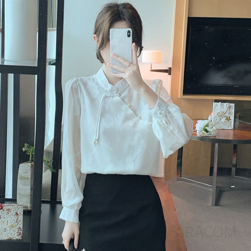 가을 여성 쉬폰 루즈핏 블라우스 고급스러운 자카드 디자인의 트렌디한 상의 스타일로 멋스러운 하객룩 완성 - 상세 이미지 4