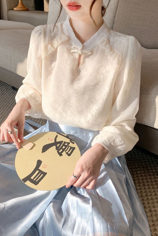 가을 여성 쉬폰 긴팔 블라우스 슬림핏 세련된 스타일의 하객룩 여성용 라운드넥 디자인으로 다양한 코디 가능 - 상세 이미지 4