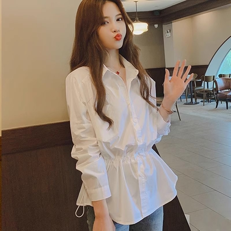 간절기 여성 심플 화이트 셔츠 블라우스 허리 셔링 데일리 오피스룩 - 상세 이미지 4