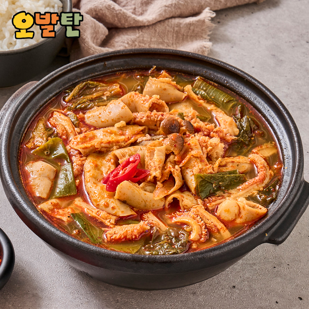 [99eats x 오발탄] 푸짐한 소곱창전골 1kg 캠핑음식 안주 즉석탕 즉석국 얼큰 - 상품 이미지