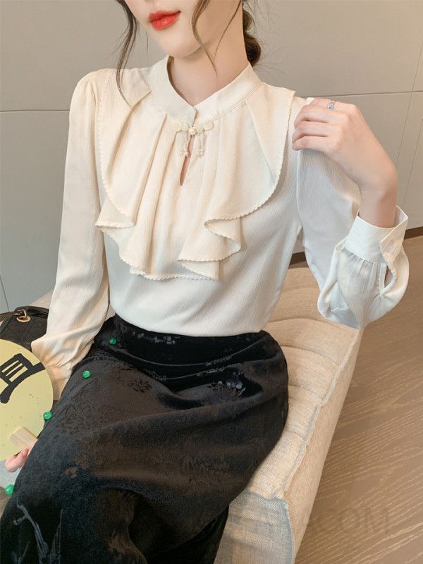 가을 여성 쉬폰 블라우스 루즈핏 단추 포인트 출퇴근용 빈티지 스타일 데일리 상의 편안한 착용감 고급스러운 디자인 - 상세 이미지 2
