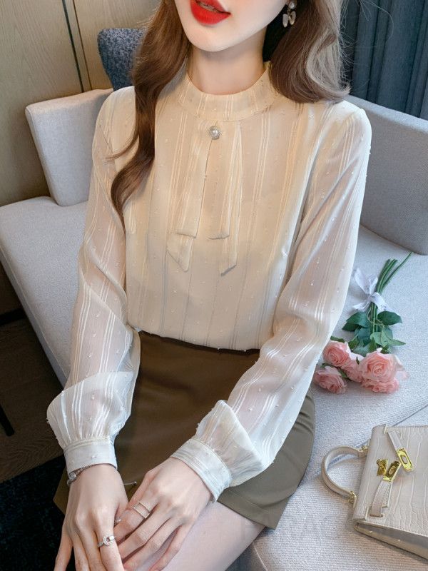 여성 가을 스탠드 칼라 리본 진주 단추 쉬폰 블라우스 우아한 디자인 편안한 착용감 하객룩 데일리룩 활용도 높은 긴팔 셔츠 - 상세 이미지 3