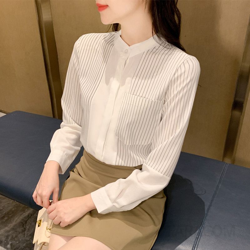 여성 스트라이프 긴팔 셔츠 가을 캐주얼 오버핏 스타일 면 소재 구김없는 편안한 착용감 데일리룩 프로페셔널 디자인 모던한 출근용 정장셔츠 - 상품 이미지