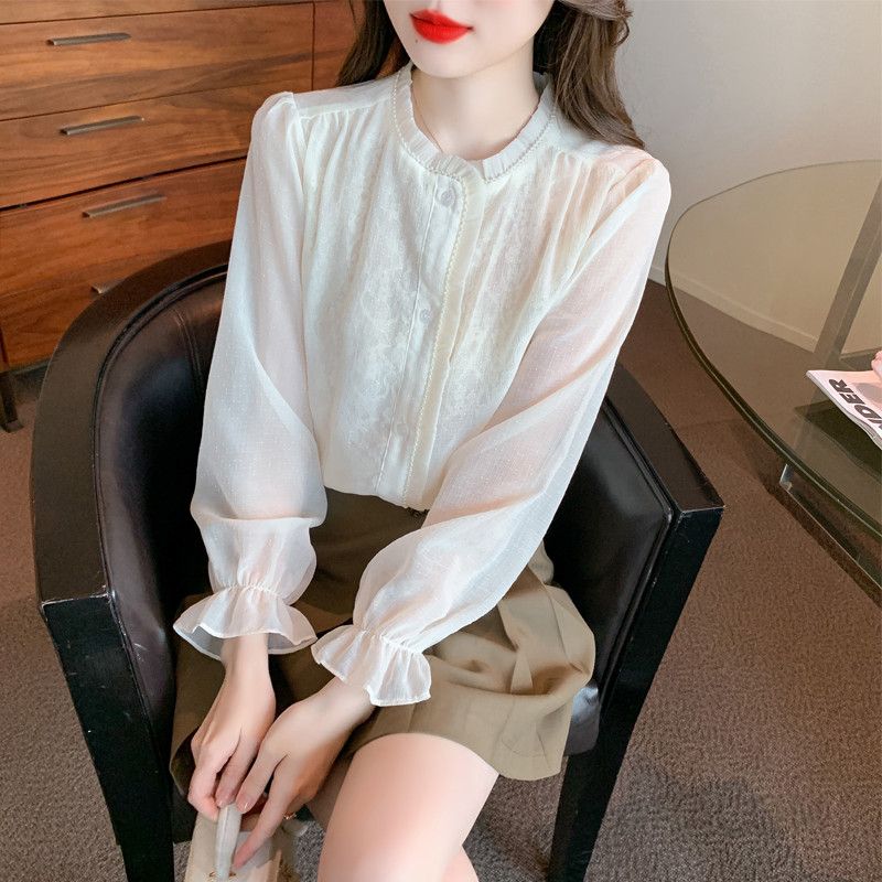 레이스 쉬폰 블라우스 여성 트럼펫 슬리브 가을 스타일리시한 데일리룩 캐주얼 셔츠 우드이어 디자인 모던한 느낌의 외출용 - 상품 이미지